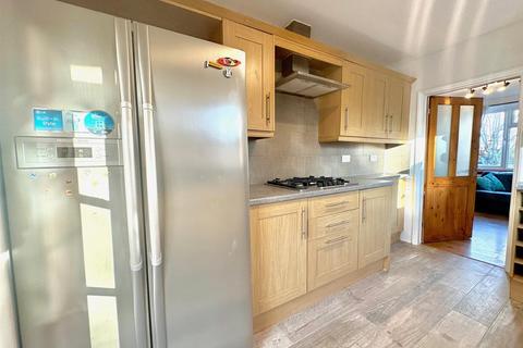 4 bedroom house to rent, Viola Square, London