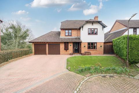 5 bedroom detached house for sale, Carpinus Close, Chatham ME5