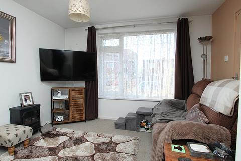 2 bedroom end of terrace house for sale, Moor View Road, Oakdale, POOLE, BH15