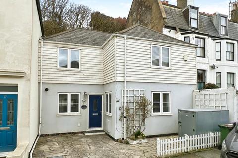 3 bedroom terraced house for sale, Wilberforce Road, Sandgate