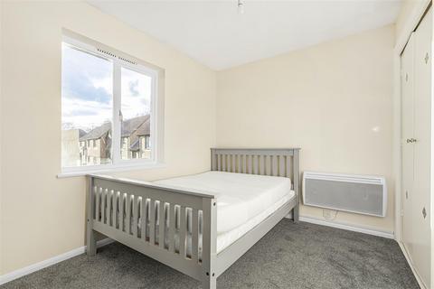 1 bedroom apartment for sale, Lind Road, Sutton