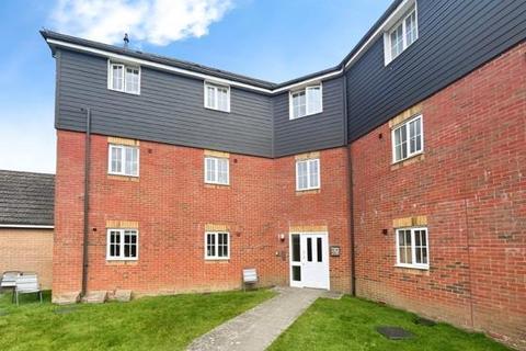 Flat 4, 17 Carter Close, Hawkinge, Folkestone, CT18 7TN