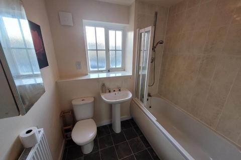 Flat 4, 17 Carter Close, Hawkinge, Folkestone, CT18 7TN