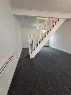 2 bedroom end of terrace house to rent, Middlesbrough TS3