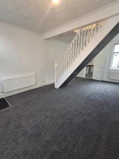 2 bedroom end of terrace house to rent, Middlesbrough TS3