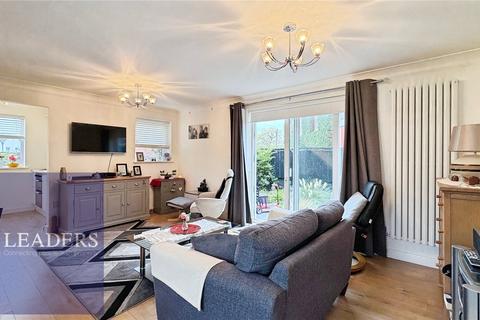 2 bedroom detached house for sale, Hedingham Road, Halstead, Essex
