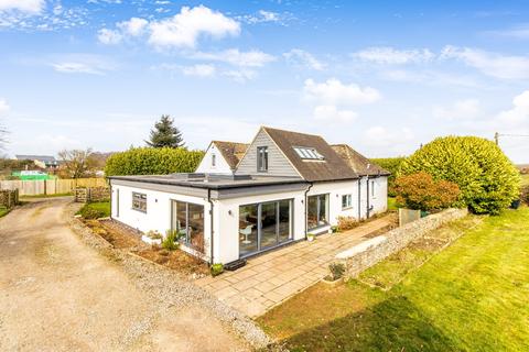 5 bedroom detached house for sale, Cirencester Road, Minchinhampton, Stroud, Gloucestershire, GL6