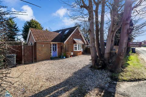 3 bedroom semi-detached bungalow for sale, Chesham Road, Tring HP23