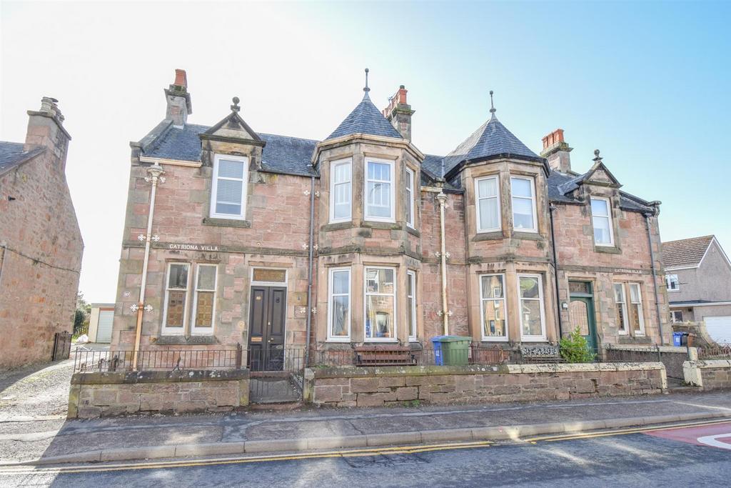 89 Kenneth Street, Inverness 2 bed flat - £148,000