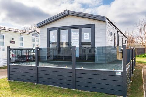 2 bedroom park home for sale, Arbor Lane, Pakefield