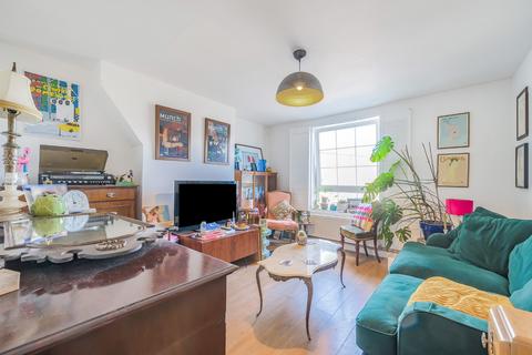 1 bedroom apartment for sale, Forman House, Frendsbury Road, SE4