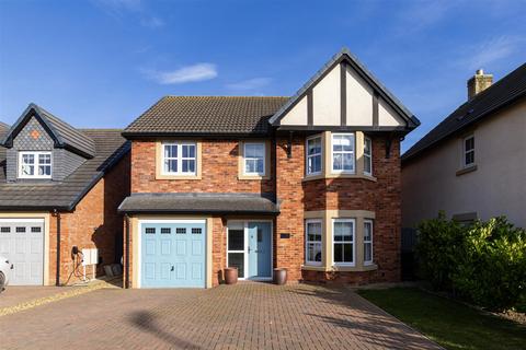 4 bedroom detached house for sale, Vickers Close, Middleton St. George,