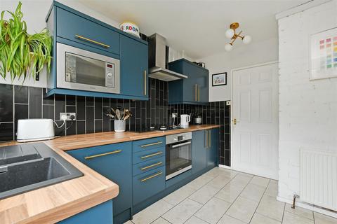 58 Fraser Crescent, Sheffield, S8 0JD