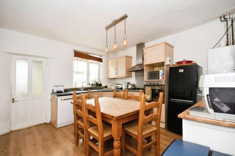 3 bedroom end of terrace house for sale, Rutland Terrace, Barlow, Dronfield, S18 7SS