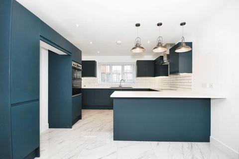 3 bedroom detached house for sale, Holmgate Road, Clay Cross, Chesterfield, S45 9PG