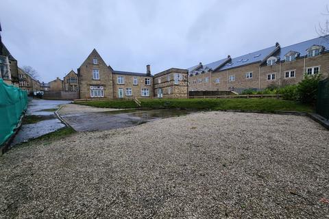 undefined, St Marys Road, BD8 7LR