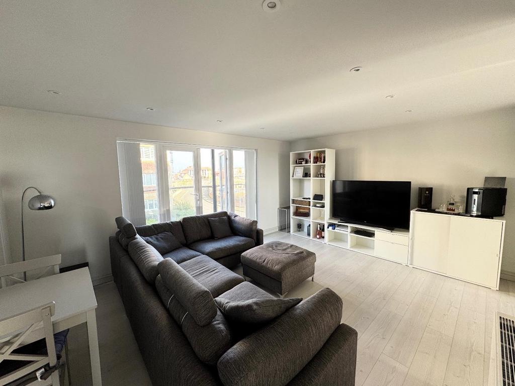 Lounge / sitting area