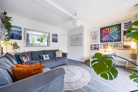 2 bedroom maisonette for sale, Ivy Road, Brockley, London