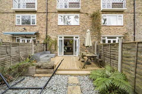 2 bedroom maisonette for sale, Ivy Road, Brockley, London