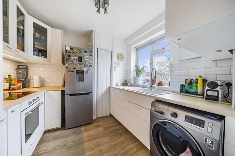 2 bedroom maisonette for sale, Ivy Road, Brockley, London