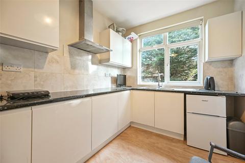 4 bedroom semi-detached house for sale, The Approach, London, W3