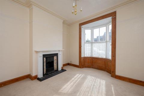 2 bedroom terraced house for sale, Nunthorpe Road, York, YO23 1BG