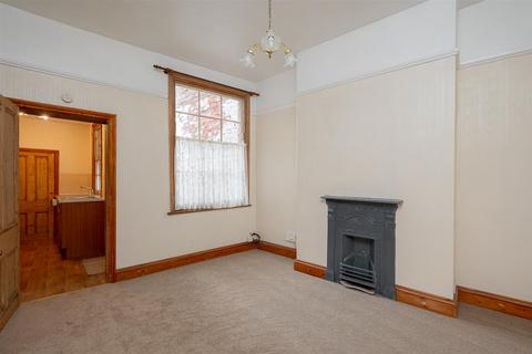 2 bedroom terraced house for sale, Nunthorpe Road, York, YO23 1BG