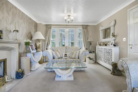 11 Shifrall Way, Sutton Coldfield, B75 7JR