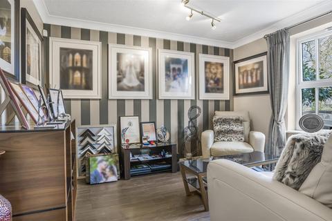 11 Shifrall Way, Sutton Coldfield, B75 7JR
