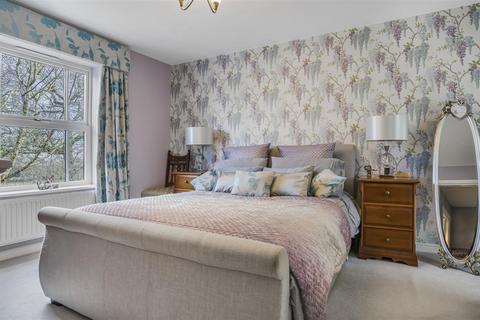 11 Shifrall Way, Sutton Coldfield, B75 7JR
