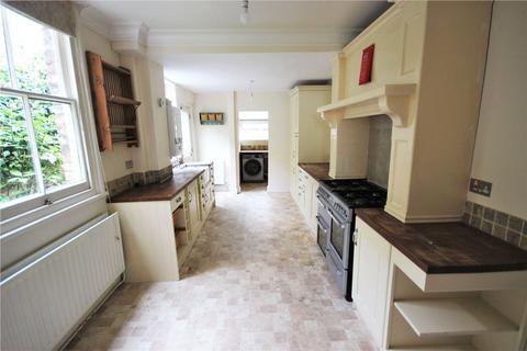 2 bedroom terraced house to rent, Salisbury Street, Bedford MK41