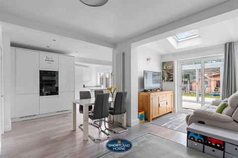 156 Baginton Road, Coventry, CV3 6FT