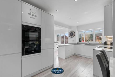 156 Baginton Road, Coventry, CV3 6FT