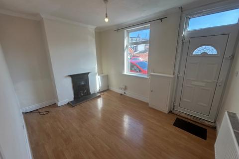 2 bedroom terraced house to rent, George Street, Beverley, East Riding of Yorkshire, UK, HU17