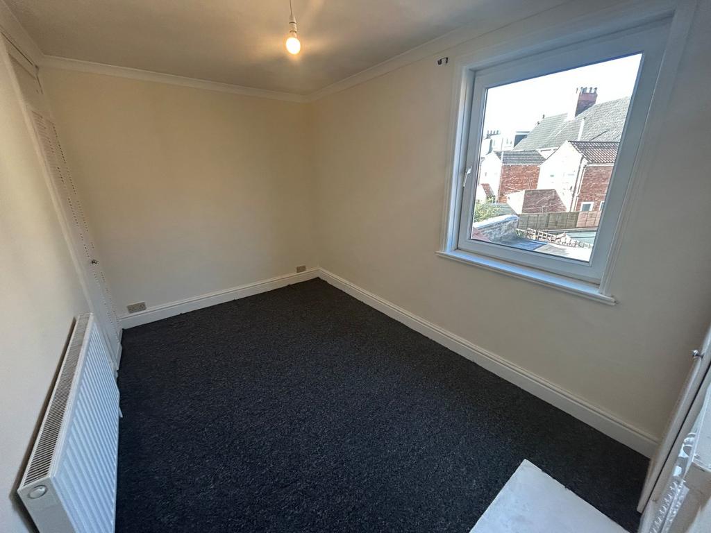 Rear Bedroom