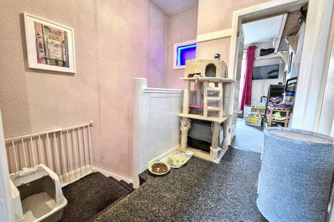 3 bedroom flat for sale, Whickham Road, Hebburn, Tyne and Wear, NE31 1QX