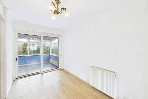 6 Brook Drive, Bude, EX23 8NY