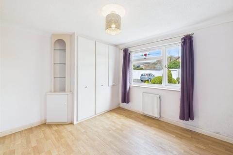 6 Brook Drive, Bude, EX23 8NY