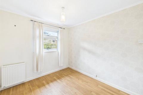 6 Brook Drive, Bude, EX23 8NY