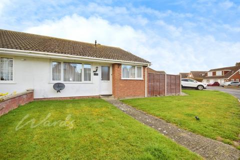 3 bedroom semi-detached bungalow to rent, Cedar Crescent St. Marys Bay TN29