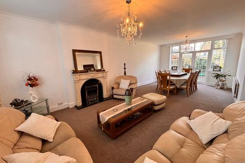 86 Bescot Road, Walsall, WS2 9DG