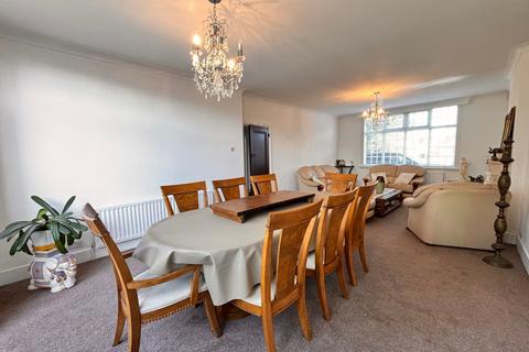 86 Bescot Road, Walsall, WS2 9DG