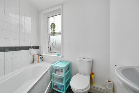 6 bedroom terraced house for sale, Susans Road, Eastbourne BN21