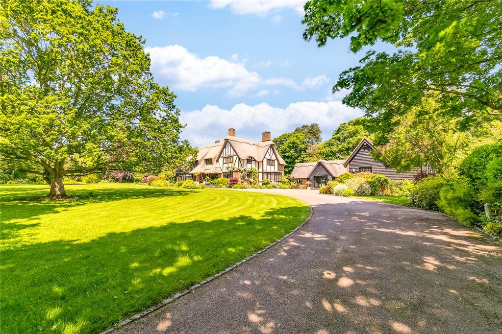 The Thatched House