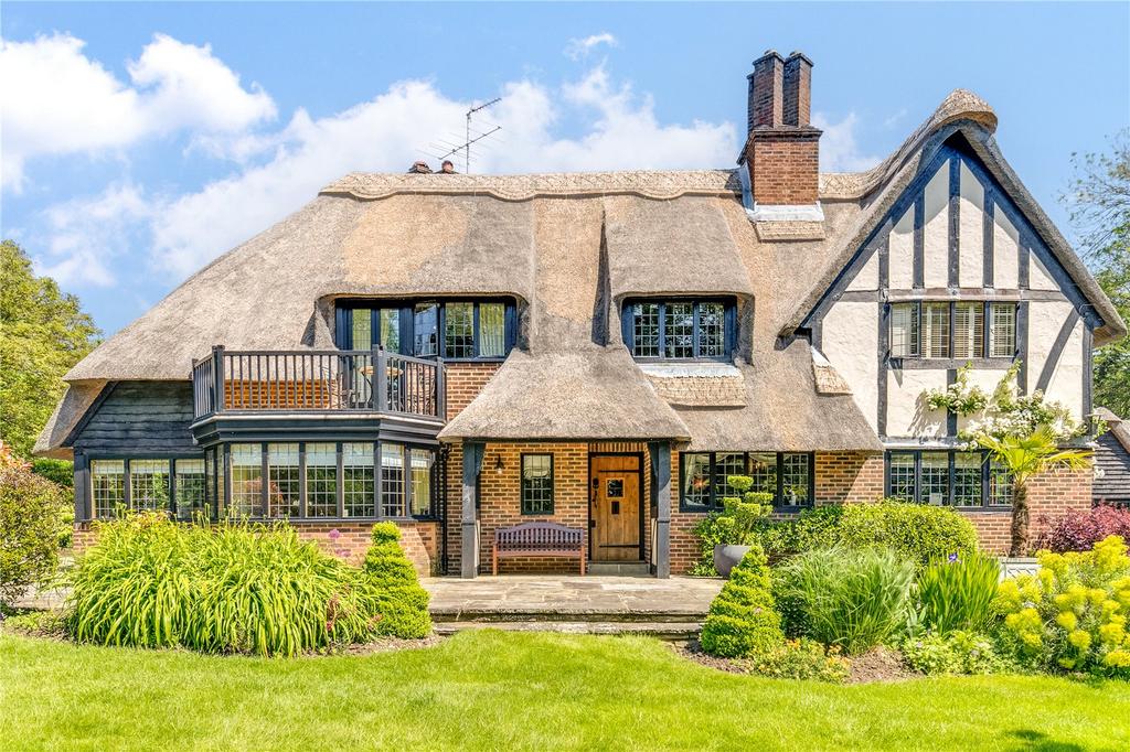 The Thatched House