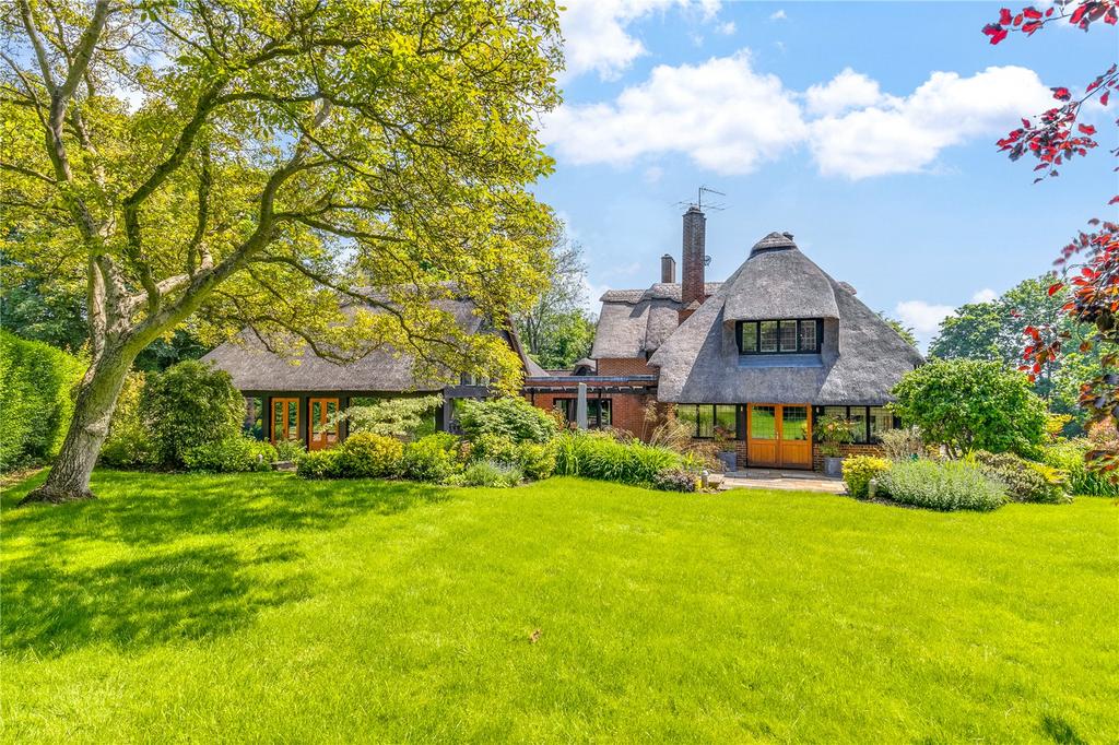 The Thatched House