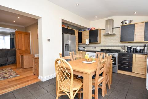 27 Antrim Road, Shoeburyness, Southend-on-sea, SS3 9LH