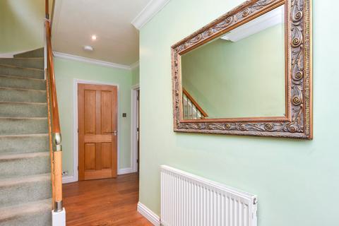 27 Antrim Road, Shoeburyness, Southend-on-sea, SS3 9LH