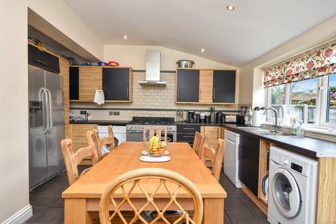 27 Antrim Road, Shoeburyness, Southend-on-sea, SS3 9LH