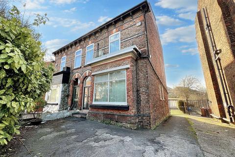 5 bedroom semi-detached house for sale, Wellington Road, Eccles, M30